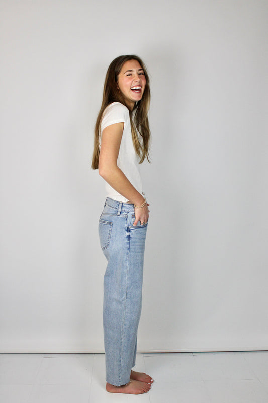 Light Washed Barrel Jeans